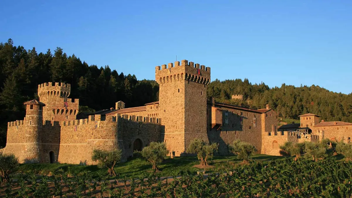 Napa Valley Wine Trolley & Castello di Amorosa Tour Review